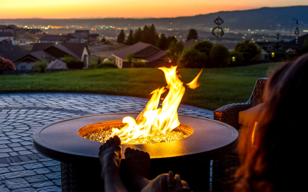 Fire Pits: The Perfect Luxury Addition for Your Backyard Retreat